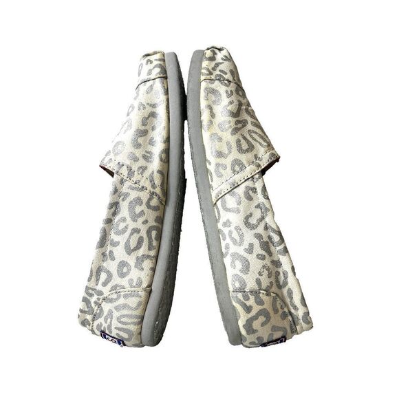 BOBS from Skechers Memory Foam Ivory/Silver Canvas Slip On Shoes Women's Size 6 - Picture 5 of 10